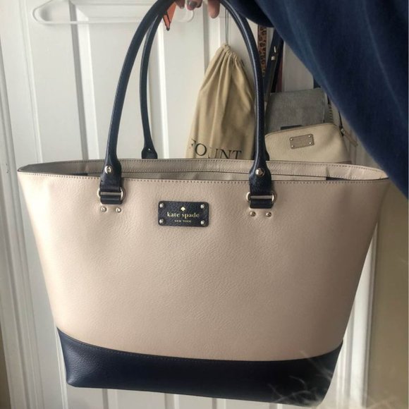 Weekender Kate Spade Bag - Picture 3 of 4